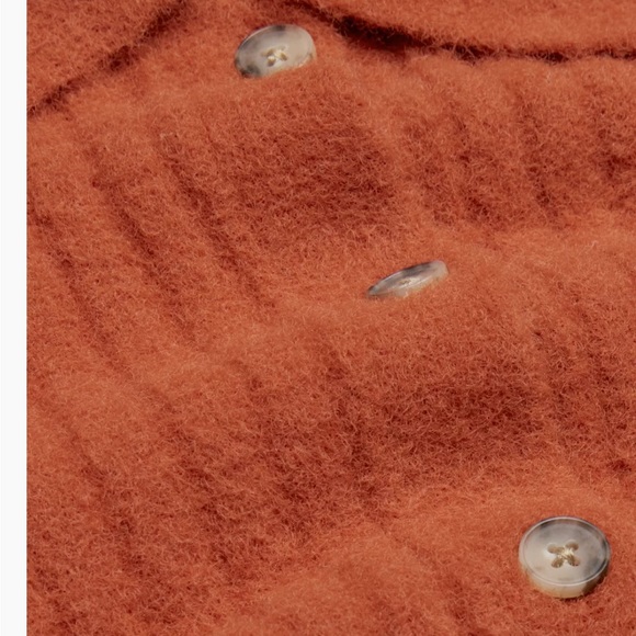 Aritzia sweater - Picture 3 of 5